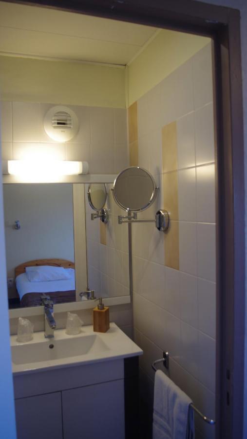 Le Robinson Hotel Pierrelatte Luaran gambar